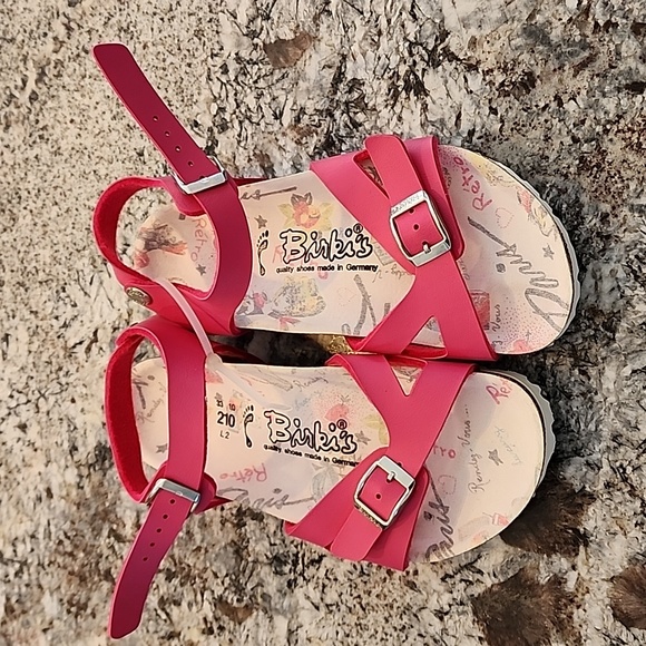 NEW Birki's pink sandal kids 2US 33eu - Picture 4 of 6